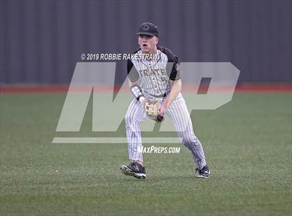 Thumbnail 1 in Sanger vs. Crandall (UIL 4A Region II Area Playoff) photogallery.