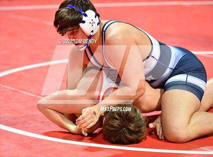 Thumbnail 2 in UIL State Championships - 6A 195lb Final photogallery.