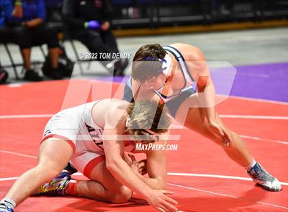 Thumbnail 2 in UIL State Championships - 6A 195lb Final photogallery.