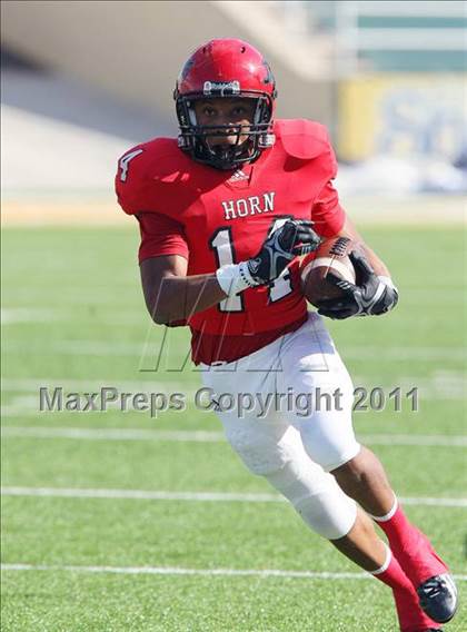 Thumbnail 3 in Copperas Cove vs. Horn (5A Division ll Region ll Bi-District ) photogallery.