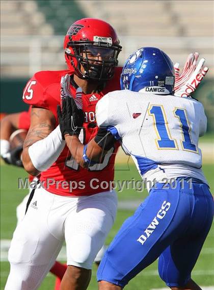 Thumbnail 1 in Copperas Cove vs. Horn (5A Division ll Region ll Bi-District ) photogallery.