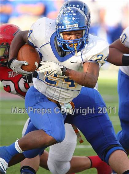 Thumbnail 2 in Copperas Cove vs. Horn (5A Division ll Region ll Bi-District ) photogallery.