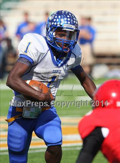 Thumbnail 2 in Copperas Cove vs. Horn (5A Division ll Region ll Bi-District ) photogallery.