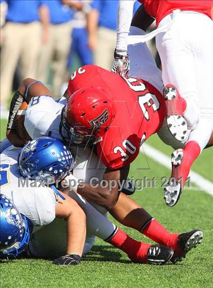 Thumbnail 1 in Copperas Cove vs. Horn (5A Division ll Region ll Bi-District ) photogallery.