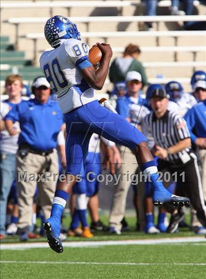 Thumbnail 2 in Copperas Cove vs. Horn (5A Division ll Region ll Bi-District ) photogallery.