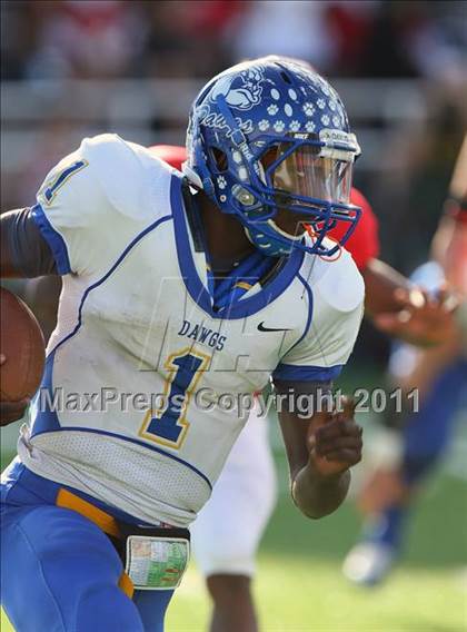 Thumbnail 2 in Copperas Cove vs. Horn (5A Division ll Region ll Bi-District ) photogallery.