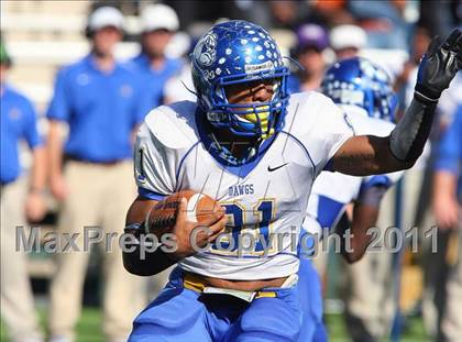 Thumbnail 3 in Copperas Cove vs. Horn (5A Division ll Region ll Bi-District ) photogallery.
