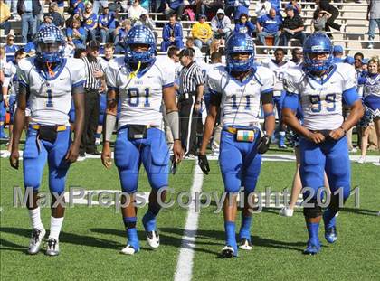 Thumbnail 2 in Copperas Cove vs. Horn (5A Division ll Region ll Bi-District ) photogallery.