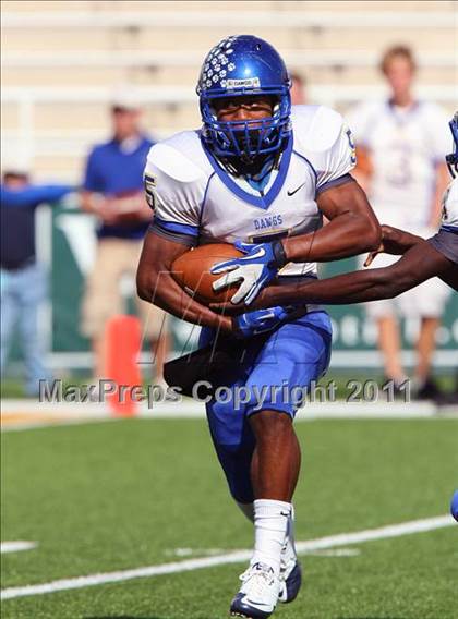 Thumbnail 1 in Copperas Cove vs. Horn (5A Division ll Region ll Bi-District ) photogallery.
