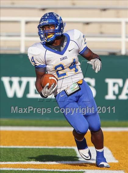 Thumbnail 2 in Copperas Cove vs. Horn (5A Division ll Region ll Bi-District ) photogallery.