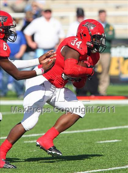 Thumbnail 2 in Copperas Cove vs. Horn (5A Division ll Region ll Bi-District ) photogallery.