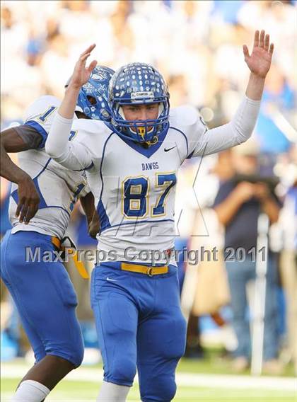 Thumbnail 2 in Copperas Cove vs. Horn (5A Division ll Region ll Bi-District ) photogallery.