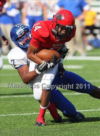 Thumbnail 3 in Copperas Cove vs. Horn (5A Division ll Region ll Bi-District ) photogallery.