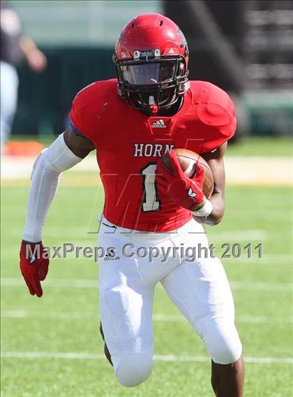 Thumbnail 1 in Copperas Cove vs. Horn (5A Division ll Region ll Bi-District ) photogallery.