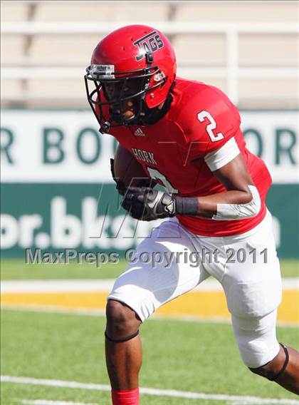 Thumbnail 3 in Copperas Cove vs. Horn (5A Division ll Region ll Bi-District ) photogallery.
