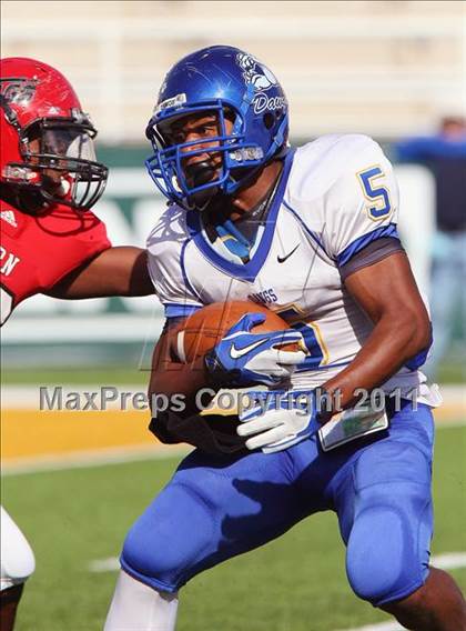 Thumbnail 2 in Copperas Cove vs. Horn (5A Division ll Region ll Bi-District ) photogallery.