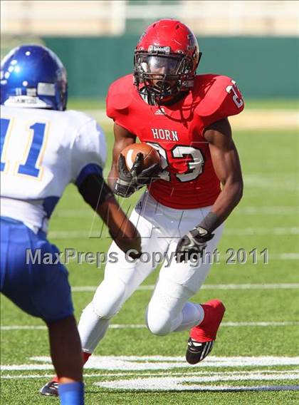 Thumbnail 3 in Copperas Cove vs. Horn (5A Division ll Region ll Bi-District ) photogallery.