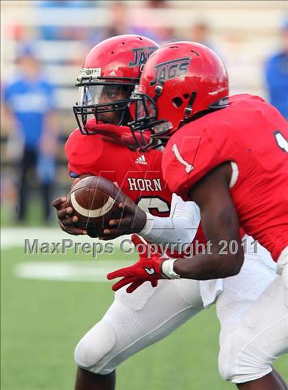 Thumbnail 2 in Copperas Cove vs. Horn (5A Division ll Region ll Bi-District ) photogallery.