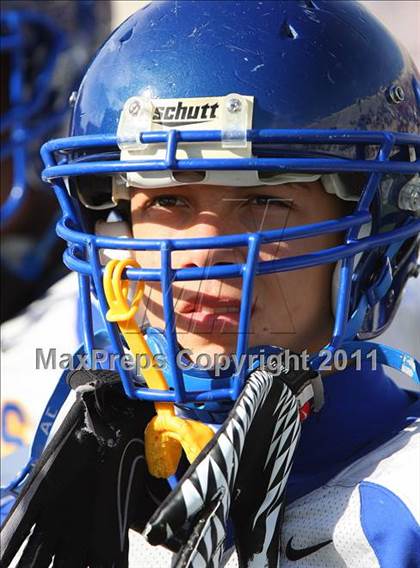 Thumbnail 3 in Copperas Cove vs. Horn (5A Division ll Region ll Bi-District ) photogallery.