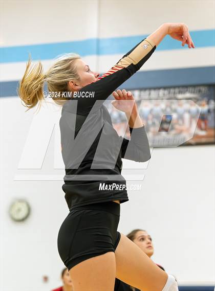 Thumbnail 1 in University vs. Spring Mills (Philip Barbour Tournament) photogallery.