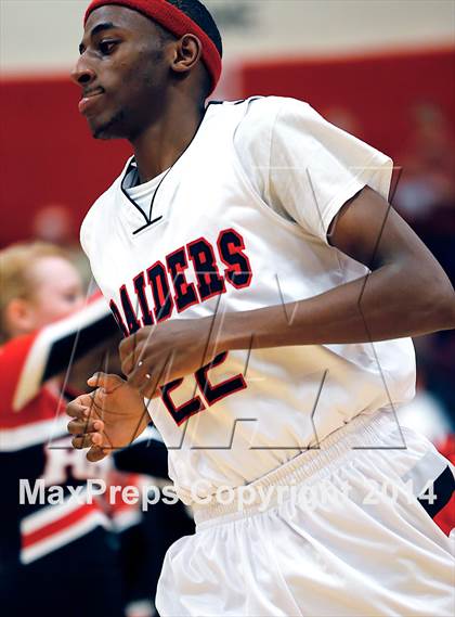 Thumbnail 3 in Chaparral vs. Rangeview (CHSAA 5A Sweet 16 Playoff) photogallery.