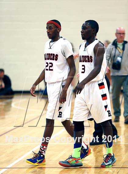 Thumbnail 2 in Chaparral vs. Rangeview (CHSAA 5A Sweet 16 Playoff) photogallery.
