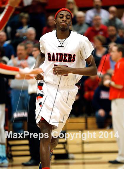 Thumbnail 2 in Chaparral vs. Rangeview (CHSAA 5A Sweet 16 Playoff) photogallery.