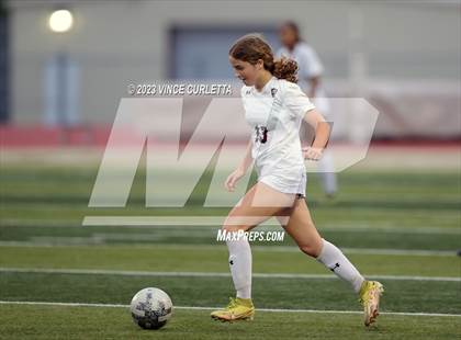 Thumbnail 3 in Davenport vs. Wimberley (UIL 4A Regional Quarterfinal Playoff) photogallery.