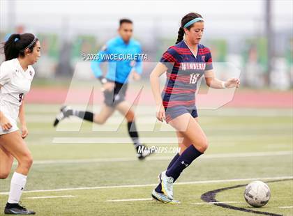 Thumbnail 1 in Davenport vs. Wimberley (UIL 4A Regional Quarterfinal Playoff) photogallery.