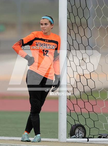 Thumbnail 1 in Davenport vs. Wimberley (UIL 4A Regional Quarterfinal Playoff) photogallery.