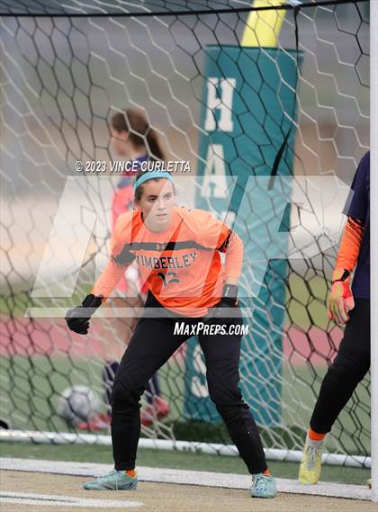 Thumbnail 2 in Davenport vs. Wimberley (UIL 4A Regional Quarterfinal Playoff) photogallery.