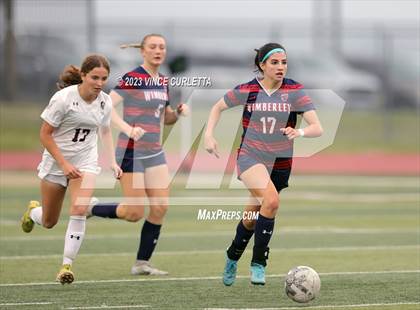 Thumbnail 2 in Davenport vs. Wimberley (UIL 4A Regional Quarterfinal Playoff) photogallery.