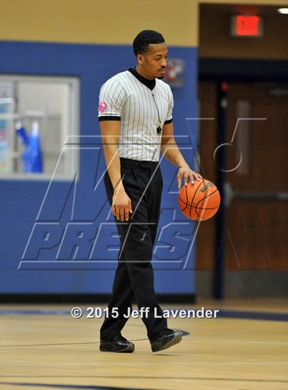 Thumbnail 1 in St. Joseph vs. Bracken Christian photogallery.
