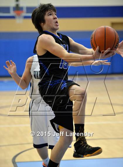 Thumbnail 3 in St. Joseph vs. Bracken Christian photogallery.