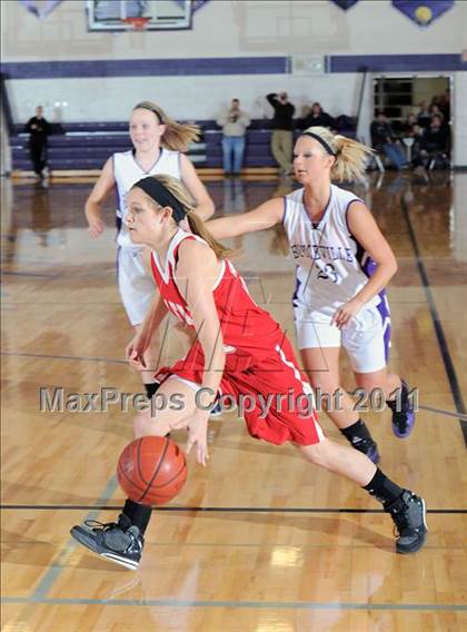 Thumbnail 2 in Boyceville vs. Colfax photogallery.