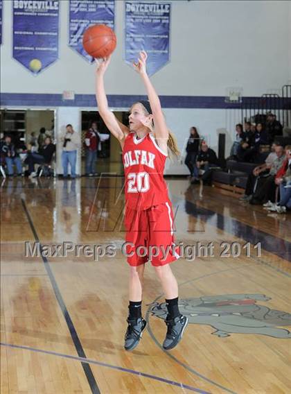 Thumbnail 3 in Boyceville vs. Colfax photogallery.