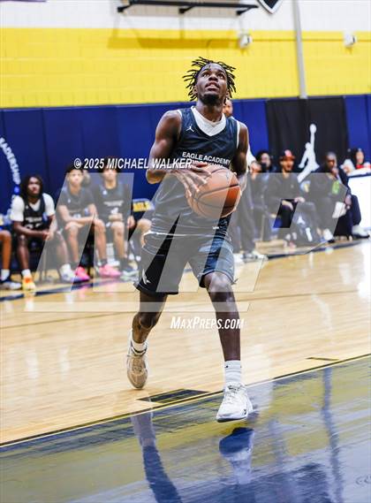 Thumbnail 3 in Holy Cross Vs Eagle Academy II (City Is Mine HS Classic Quarterfinals) photogallery.