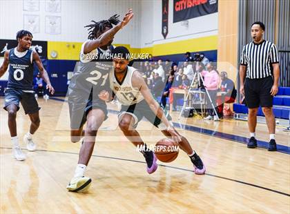 Thumbnail 2 in Holy Cross Vs Eagle Academy II (City Is Mine HS Classic Quarterfinals) photogallery.