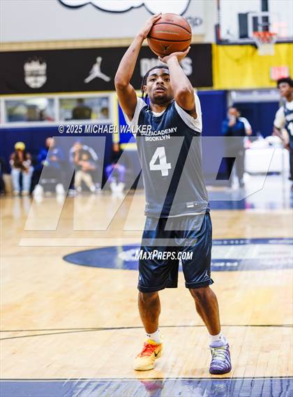 Thumbnail 2 in Holy Cross Vs Eagle Academy II (City Is Mine HS Classic Quarterfinals) photogallery.