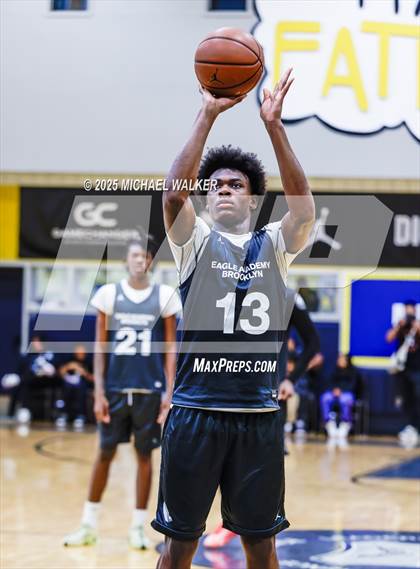 Thumbnail 2 in Holy Cross Vs Eagle Academy II (City Is Mine HS Classic Quarterfinals) photogallery.