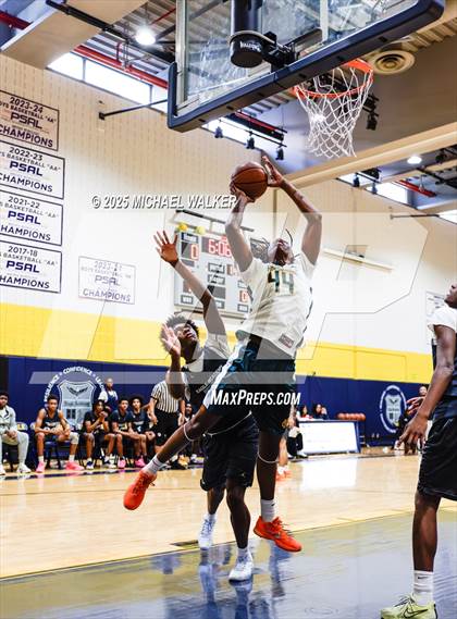 Thumbnail 1 in Holy Cross Vs Eagle Academy II (City Is Mine HS Classic Quarterfinals) photogallery.
