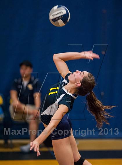 Thumbnail 2 in Avon @ Woodstock Academy photogallery.