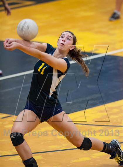 Thumbnail 2 in Avon @ Woodstock Academy photogallery.