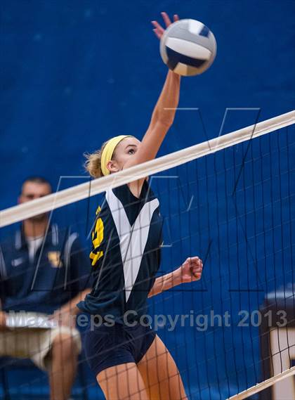 Thumbnail 2 in Avon @ Woodstock Academy photogallery.