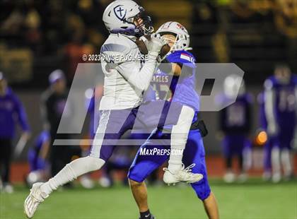 Thumbnail 3 in Gonzaga Prep @ Graham-Kapowsin (WIAA 4A Playoffs) photogallery.