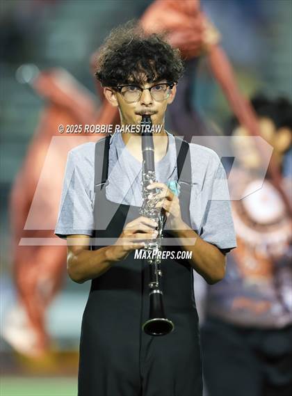 Thumbnail 1 in Crandall @ Irving photogallery.