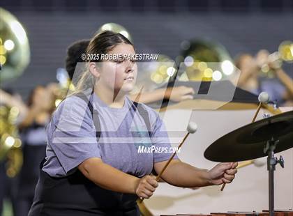 Thumbnail 1 in Crandall @ Irving photogallery.