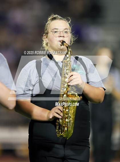 Thumbnail 3 in Crandall @ Irving photogallery.