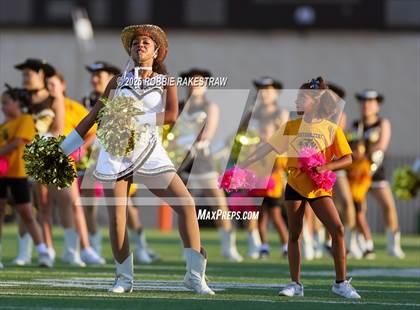 Thumbnail 2 in Crandall @ Irving photogallery.