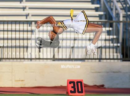 Thumbnail 3 in Crandall @ Irving photogallery.